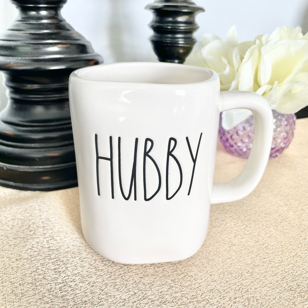 🆕Rae Dunn Ceramic HUBBY Mug